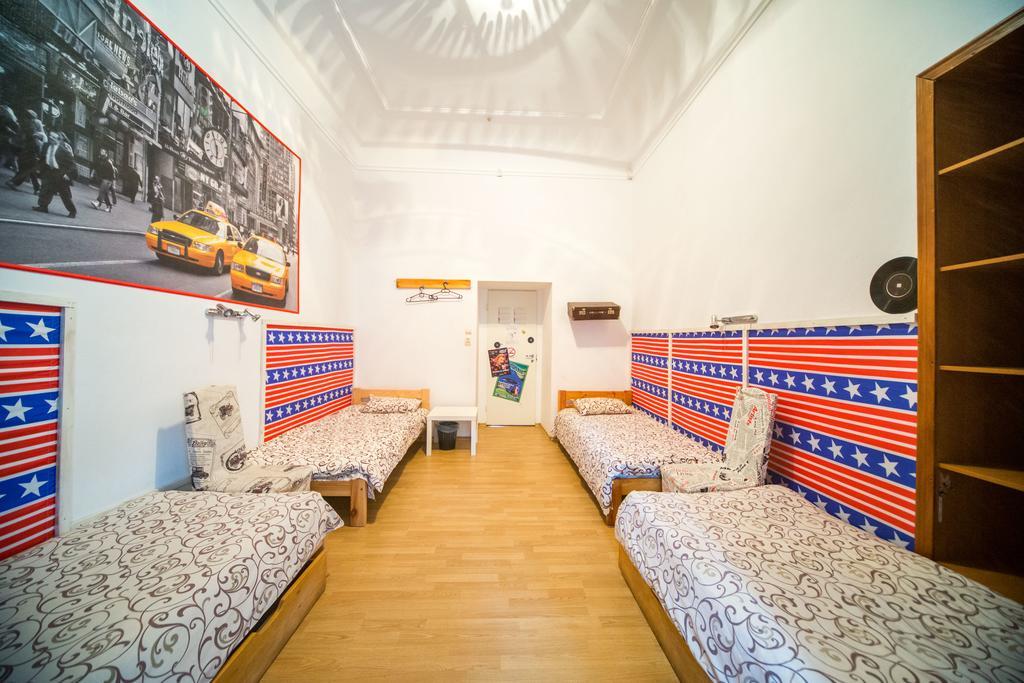 Chemodan Hostel Odessa Luaran gambar
